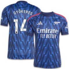 Arsenal Away Shirt (4)