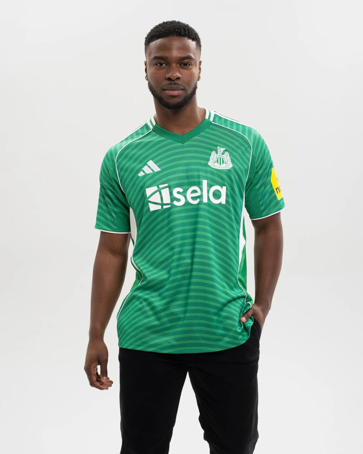 Newcastle United Away (2)