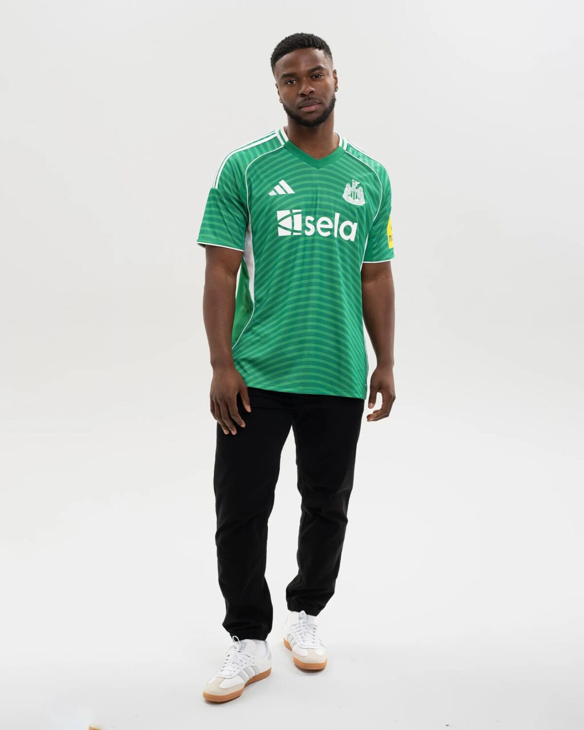 Newcastle United Away (6)