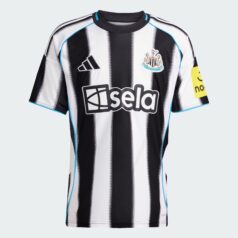 Newcastle United Home (1)